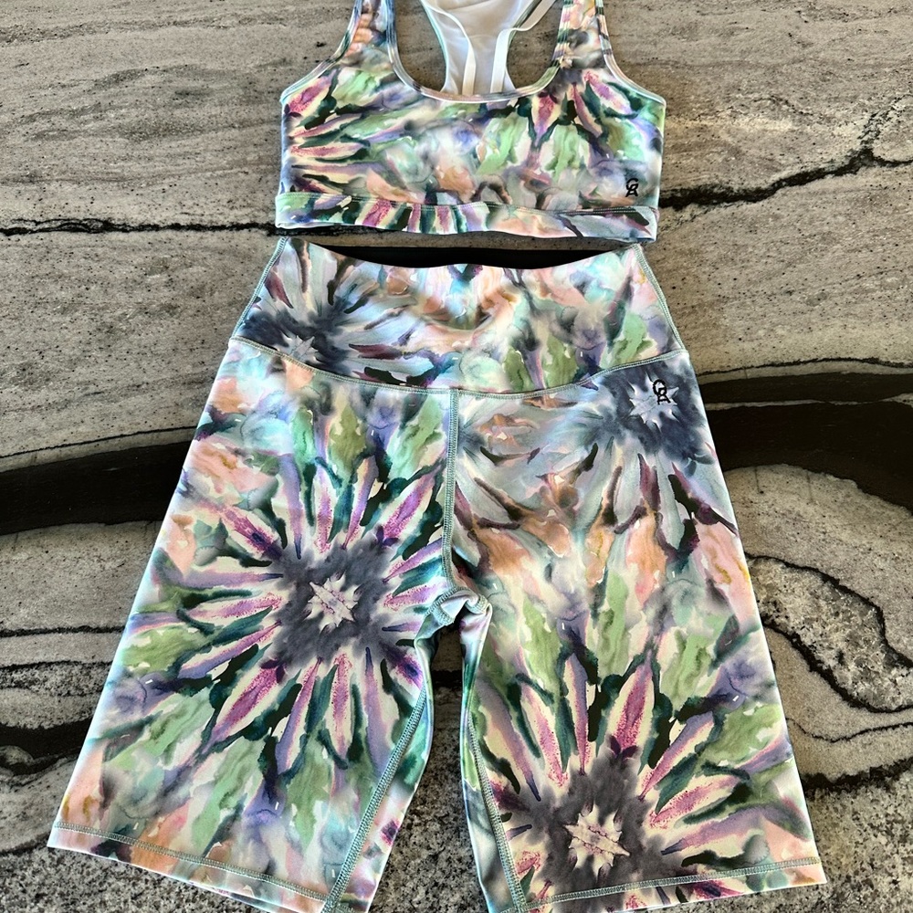 Good American workout gear, like new!